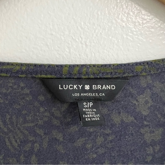 Lucky Brand Navy Green Jersey Floral Peplum Top - Picture 3 of 8